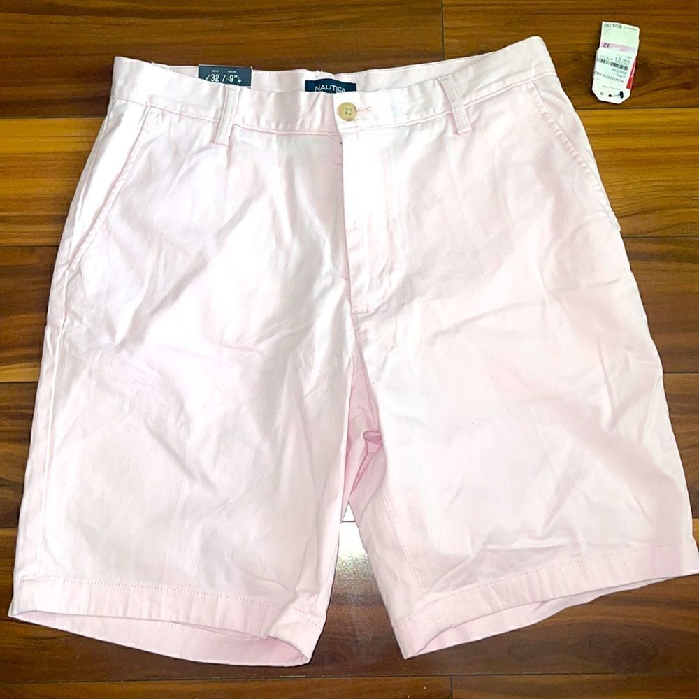 Nautical 9 inch NWT chino shorts